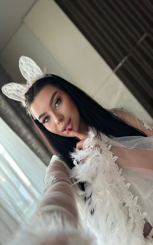 Independent Dubai Escort- Escorts in Dubai Photo-2 of 5